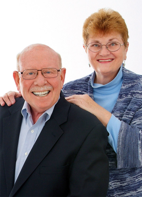 portrait of Dale and Linda Baker