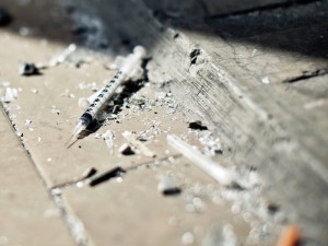 dirty-needle-5a7752a93f93fce9c40a112dd891e42a0851c7cd-s800-c85