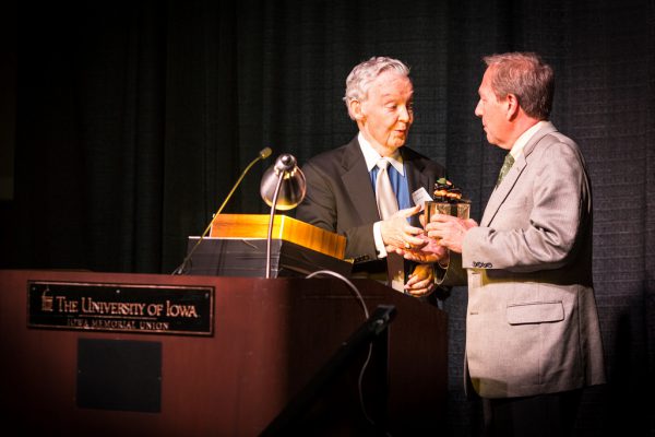 John Colloton receives the 2016 Hancher-Finkbine Alumni Medallion 