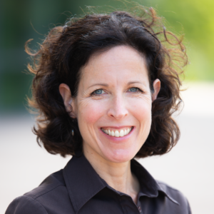 Portrait of Prof. Carri Casteel of the Department of Occupational and Environmental Health at the University of Iowa College of Public Health.