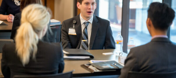 Virtual workshop: Career assistance for mid-to-late career professionals