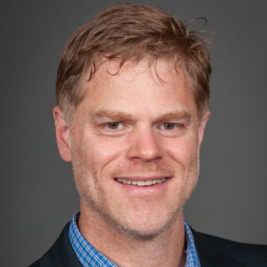 A portrait of Professor Dan Shane of the Department of Health Management and Policy at the University of Iowa College of Public Health.